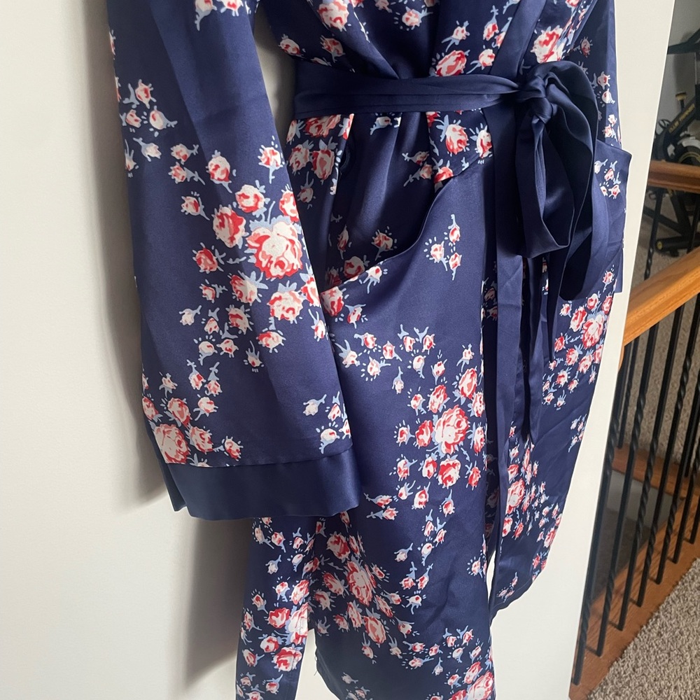Morgan Lane Robe size small/medium - Picture 4 of 6